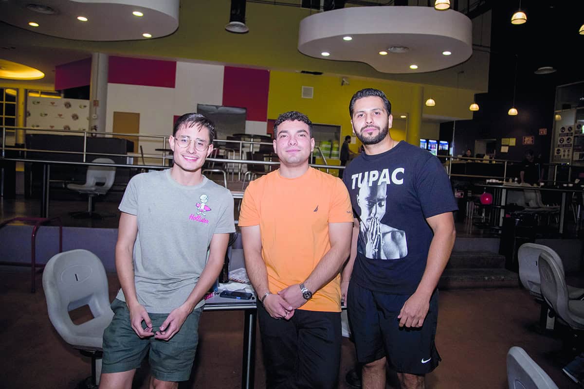 Juegan y conviven con energía en Bol 300