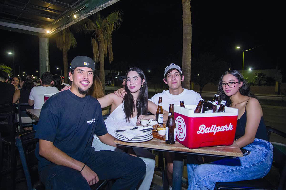 En Ballpark familiares y amigos disfrutaran momentos de risas