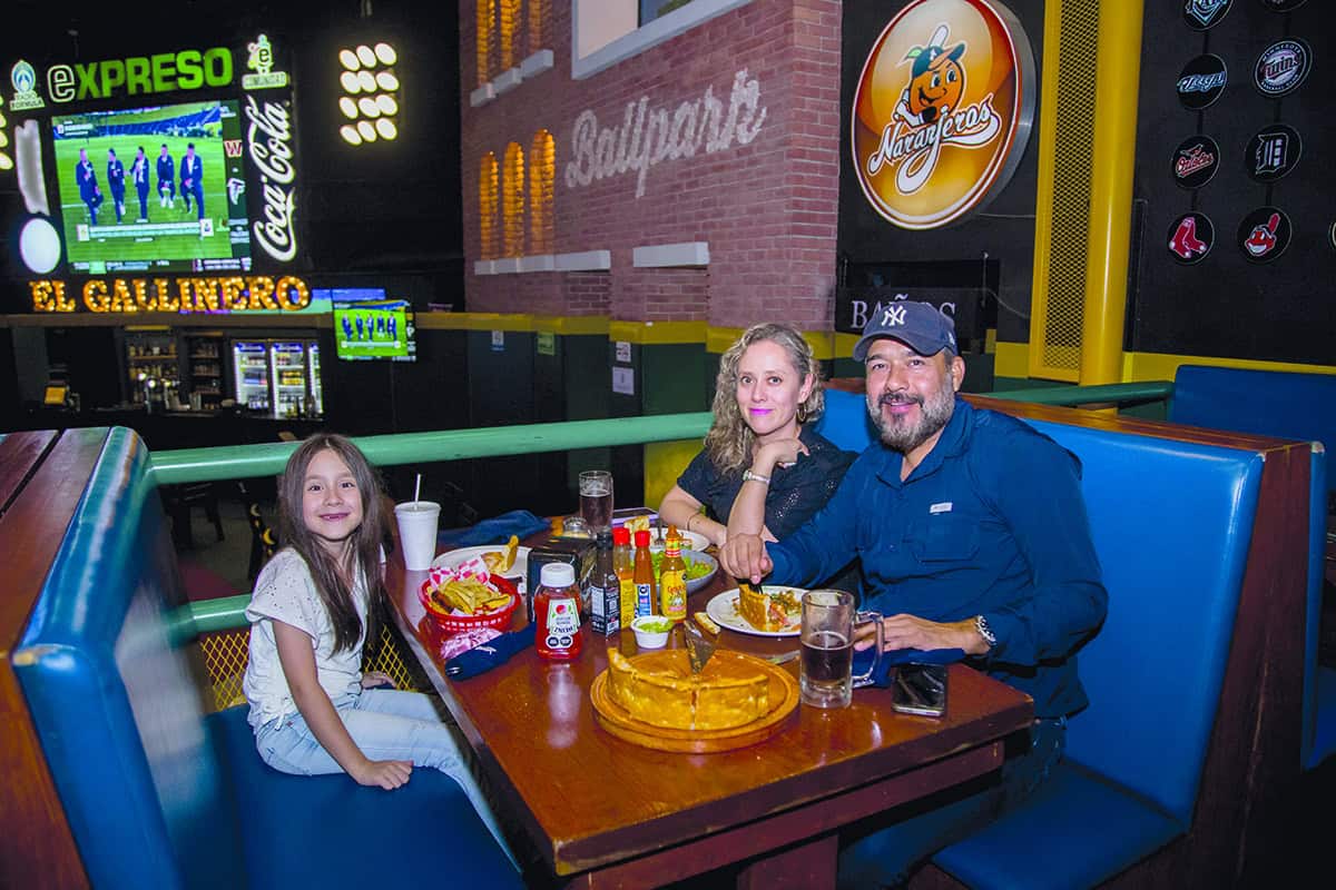 En Ballpark familiares y amigos disfrutaran momentos de risas