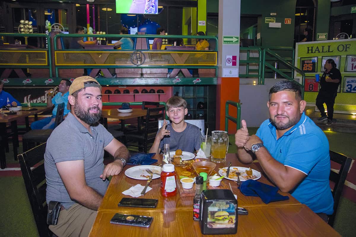 En Ballpark familiares y amigos disfrutaran momentos de risas