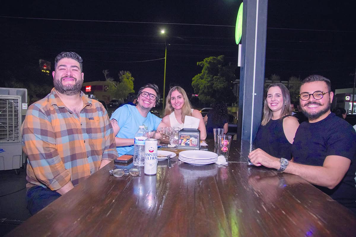 En Buqui Bichi Brewing conquistan la velada entre tragos y amigos
