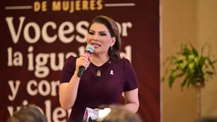 Senadora Lorenia Valles destaca derechos de niñas y mujeres en México (Foto: Cortesía)