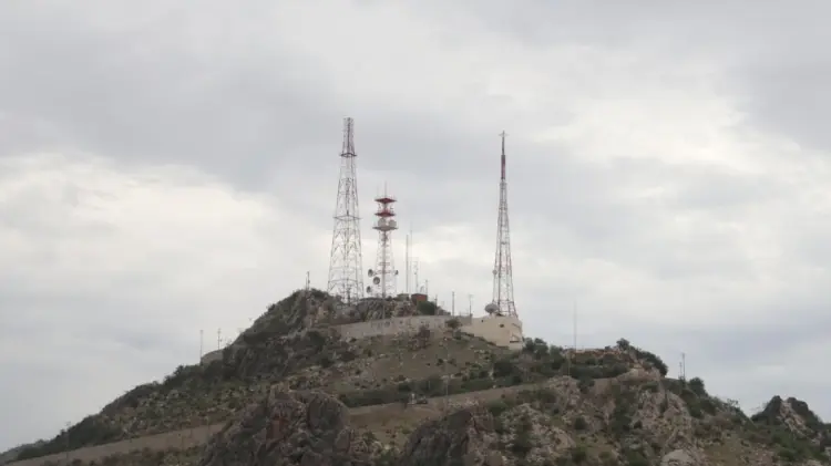 “Raymond” y frente frío 6 provocarán lluvias torrenciales y viento fuerte en Sonora.