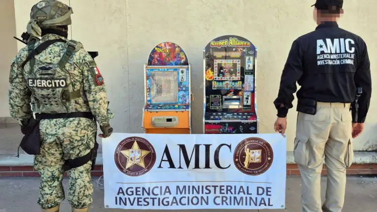AMIC y  Defensa aseguraron dos máquinas tragamonedas en Bácum (Foto: Especial /EXPRESO)