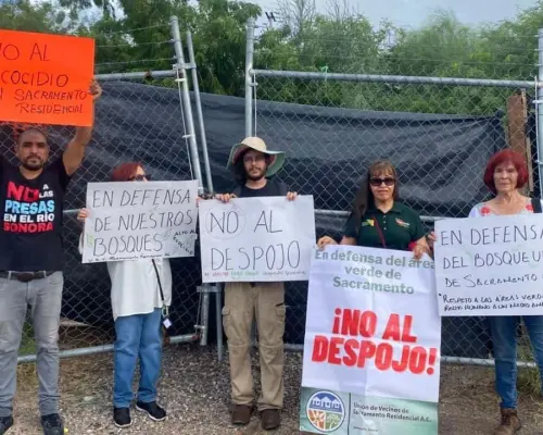Exigen en Sacramento Residencial cancelación de permisos en área verde