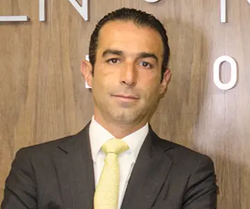 Autoridades rectifican: abogado David Cohen no ha fallecido