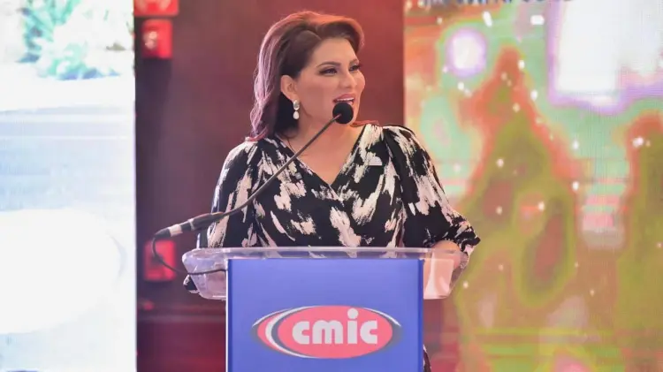 Lorenia Valles Sampedro, senador de Morena. (Foto: Cortesía / EXPRESO)