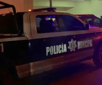 Trabajador muere tras ser embestido frente al Cereso de Nogales