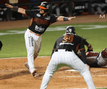 Victoria contundente de Naranjeros sobre Tucson marca inicio de la temporada 2025-2026