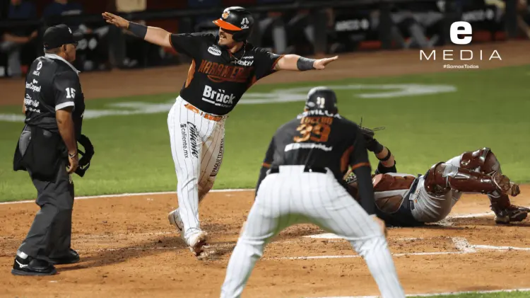 Naranjeros de Hermosillo ganó el primer juego en casa ante Tucson. (Foto: Jesús Ballesteros/EXPRESO)