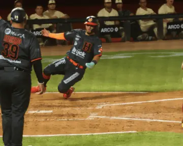 Naranjeros gana como visitante en su casa ante Tucson