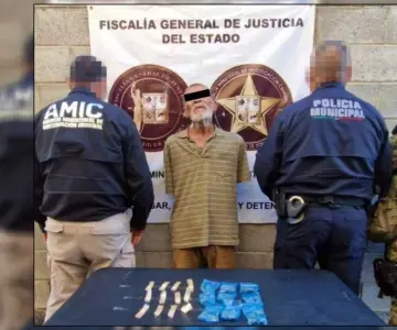 Cateo en Hermosillo deja un detenido y drogas aseguradas