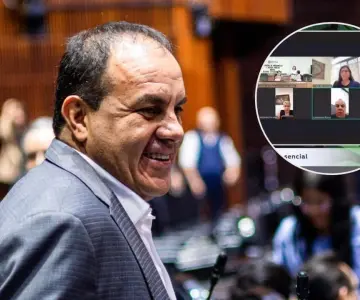 Cachan a Blanco jugando pádel... en plena sesión de diputados