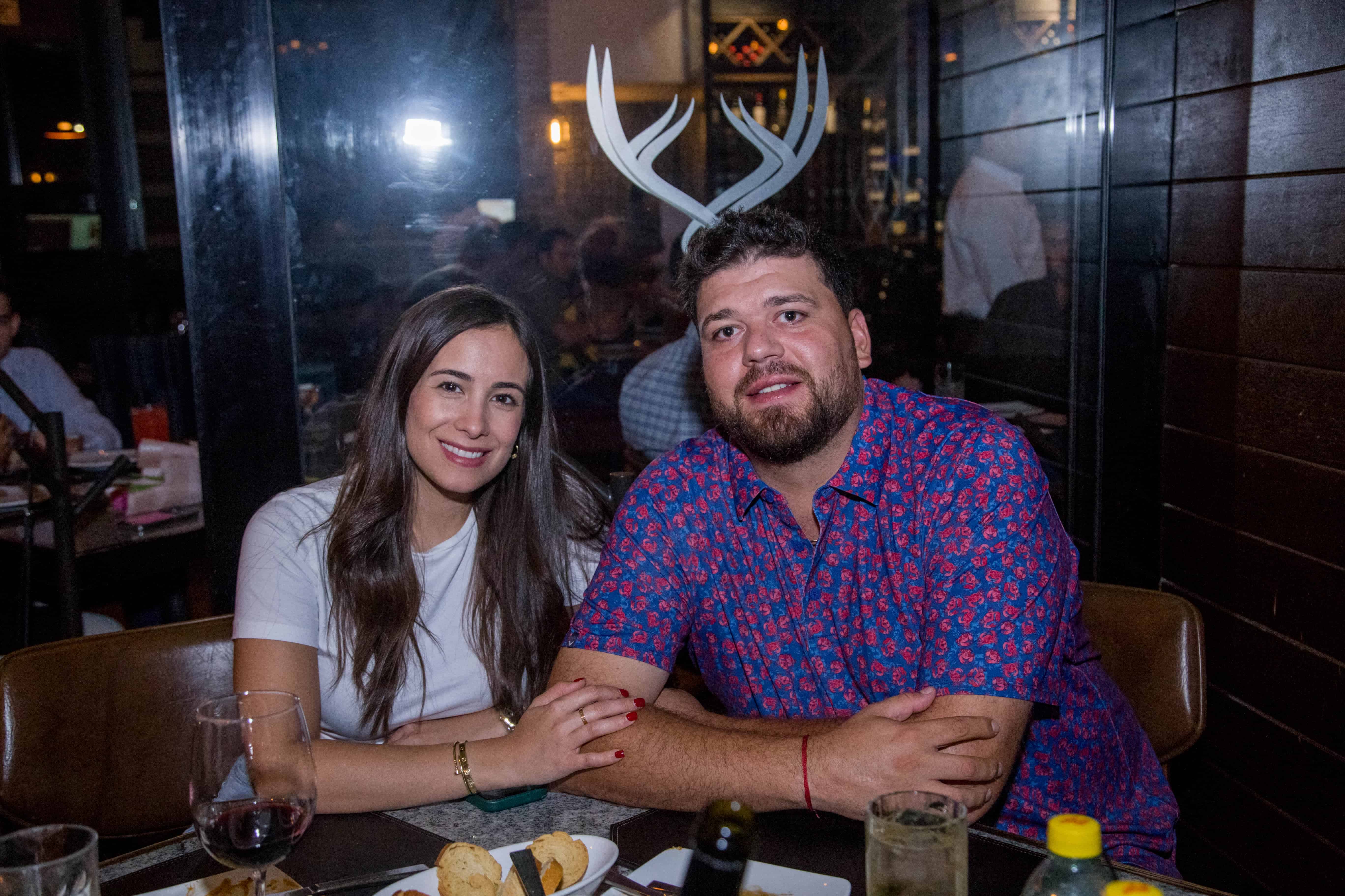 Los mejores amigos para cenar y estar al día en Mochomos Fusión Sonorense