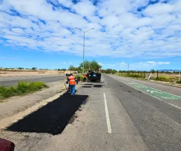 Intensifica Hermosillo jornadas de bacheo diurno y nocturno