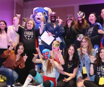 LuchaLibro Tec: creatividad y letras al estilo de la lucha libre