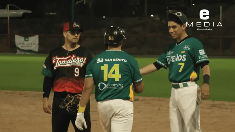 Vicoming logró una histórica remontada ante Tomateros. (Foto: José Díaz/EXPRESO)