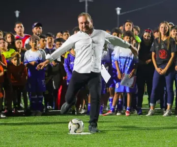 Alejandro López Caballero reinaugura la Unidad Deportiva de Pueblitos