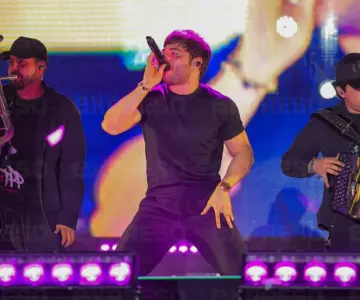 Tito Double P hace vibrar Hermosillo con su "¡Ay Mamá Tour!"