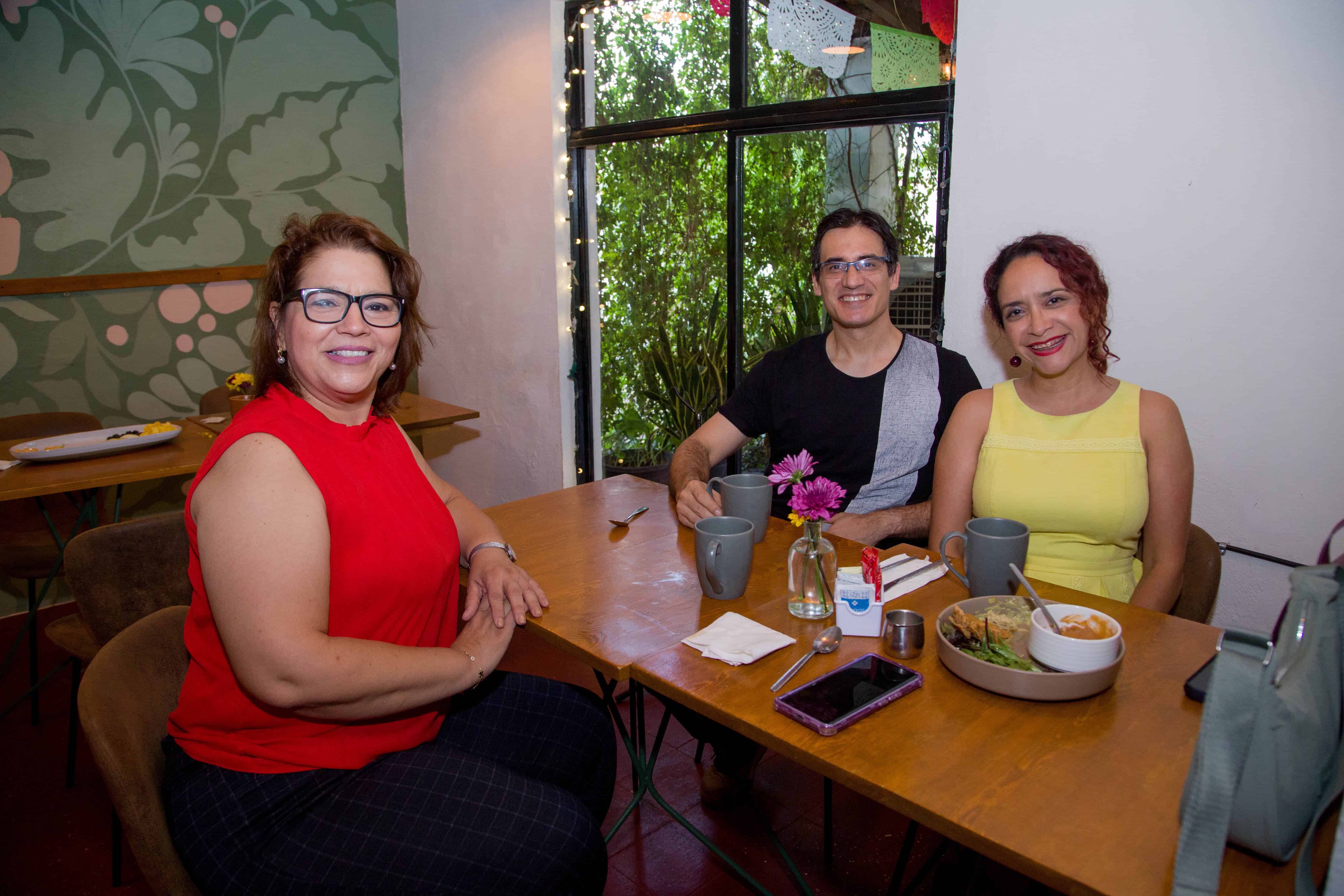 El día comienza con gran apetito y platillos único en Onza Restaurante