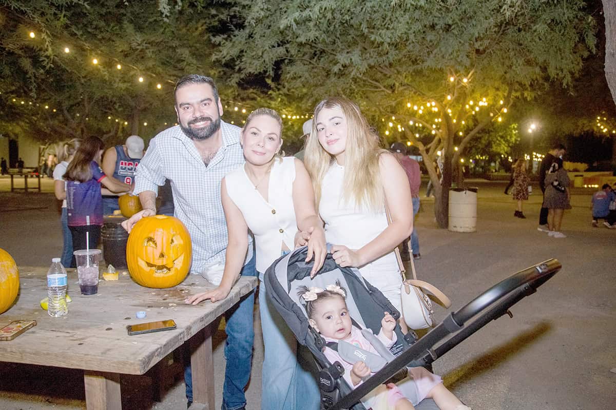 Diseñan calabazas para celebrar los días embrujados en Parque la Ruina