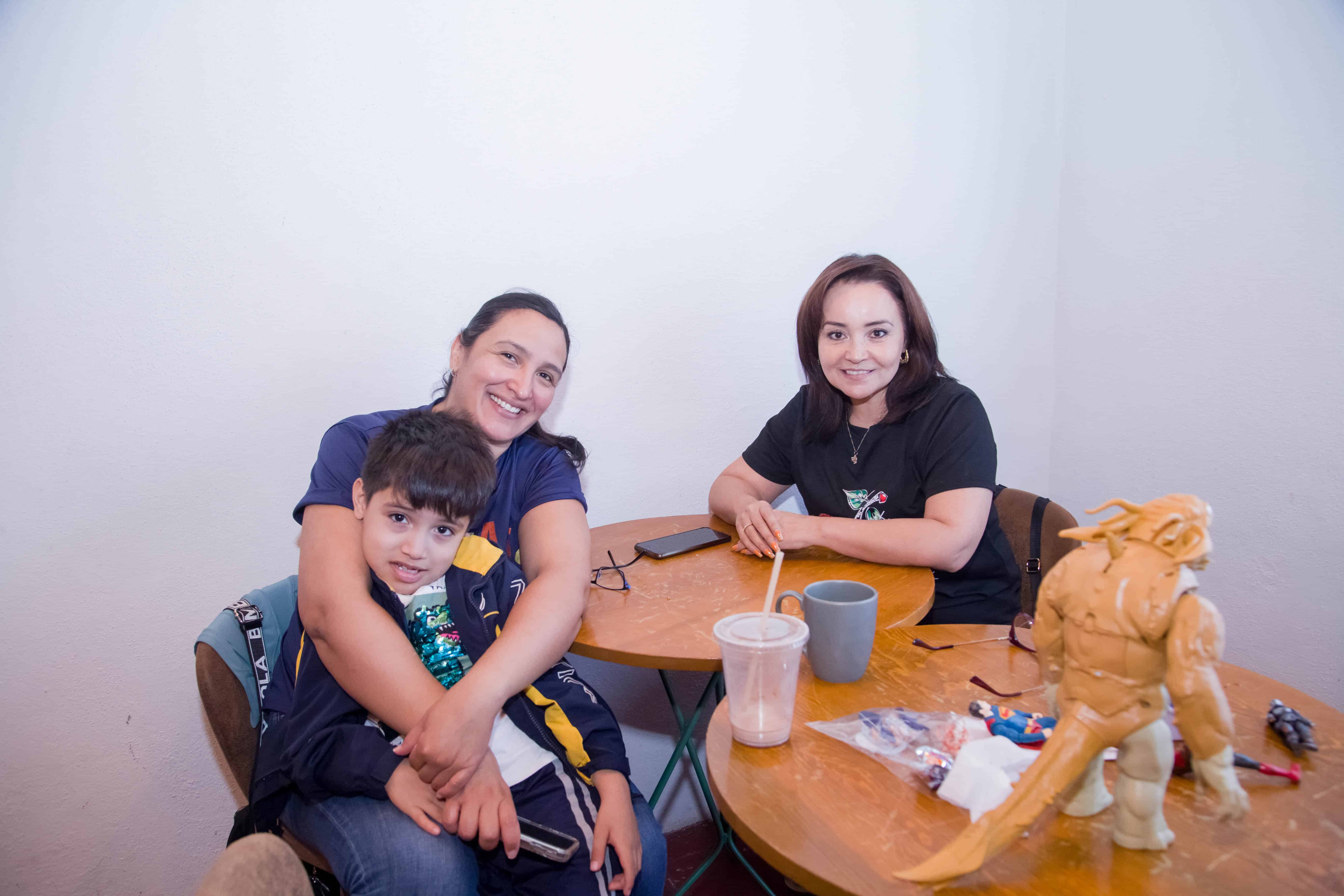 Un desayuno de espantos y mucha diversión en Onza Restaurante