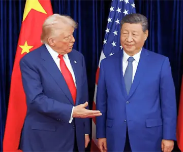Trump y Xi se reúnen en Corea por primera vez desde 2019; intento por recomponer relación bilateral Trump y Xi se reúnen en Corea por primera vez desde 2019; intento por recomponer relación bilateral