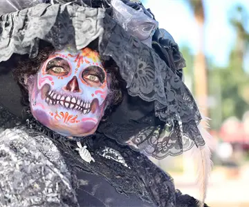 Galería | Unison celebra la 24.ª Procesión de las Catrinas Galería | Unison celebra la 24.ª Procesión de las Catrinas