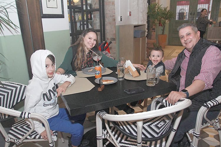 Disfrutan en Casa Garmendia Café y Churreria y en Casona Obregón 55