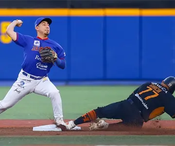Charros de Jalisco vencen a Naranjeros