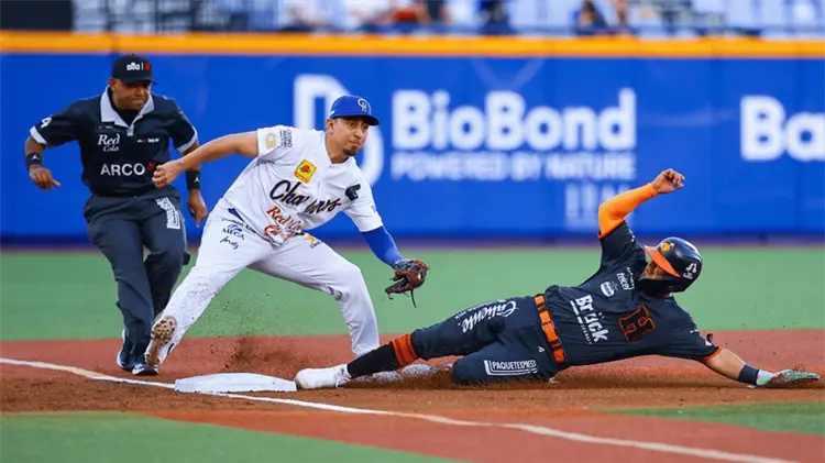 Charros completa barrida ante Naranjeros. (Foto: Cortesía)