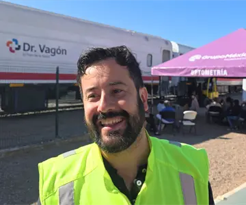 Dr. Vagón ofrece 2 mil consultas médicas gratuitas en Guaymas esta semana
