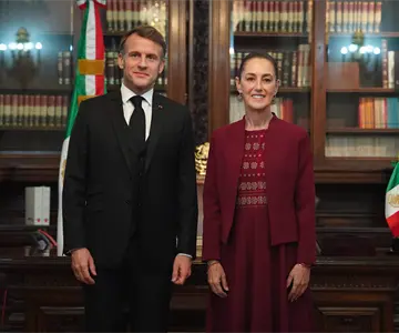 Claudia Sheinbaum recibe a Emmanuel Macron en Palacio Nacional