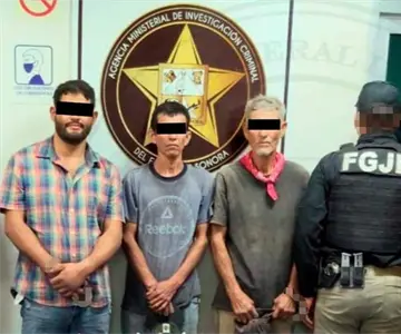 Detienen a tres hombres en operativo en Bácum: les decomisan droga y arma