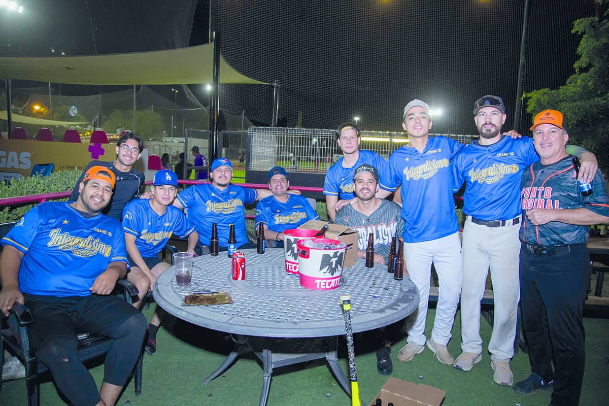 Una noche de porras y bateos en Fairplay Club