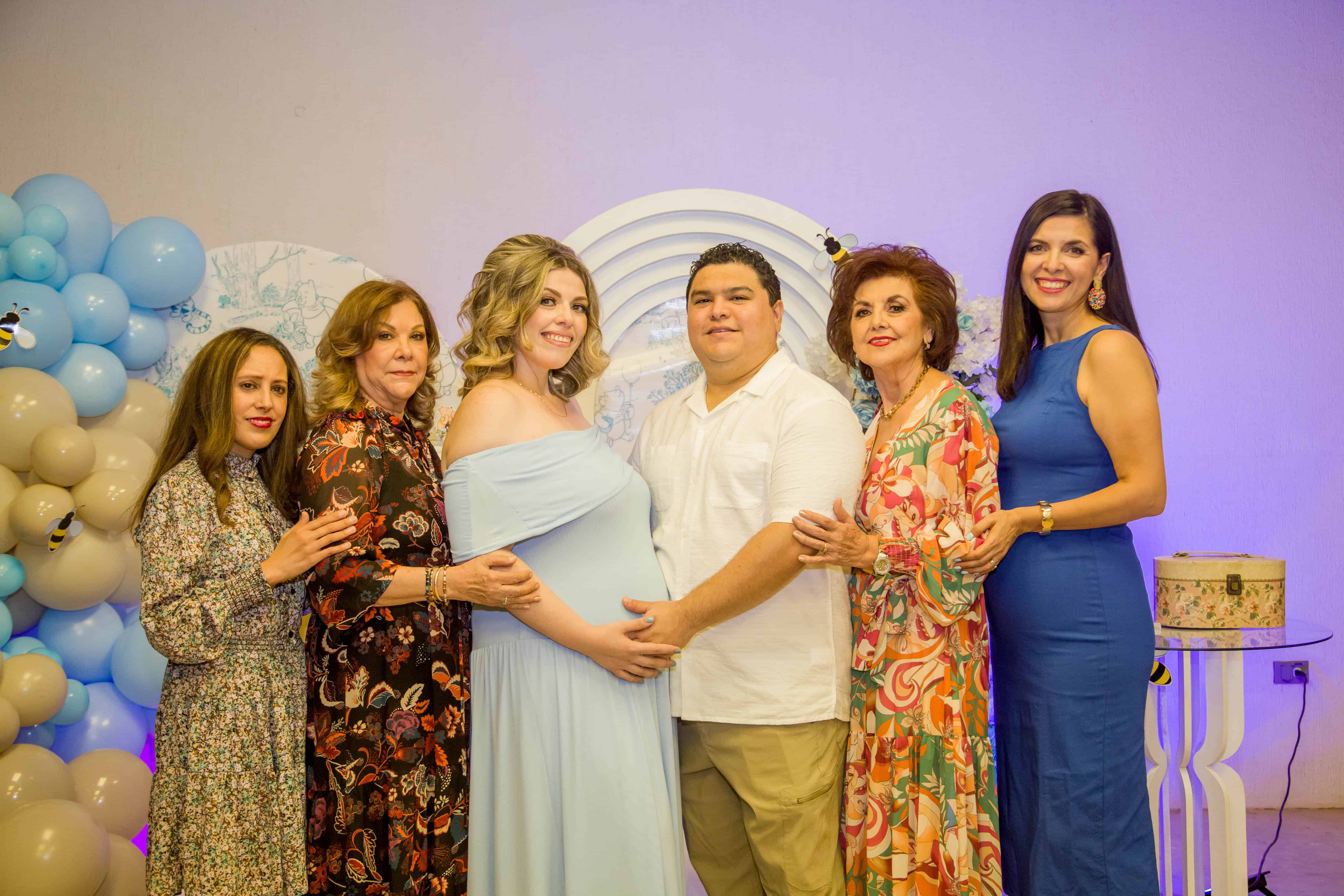 Celebran al príncipe en camino