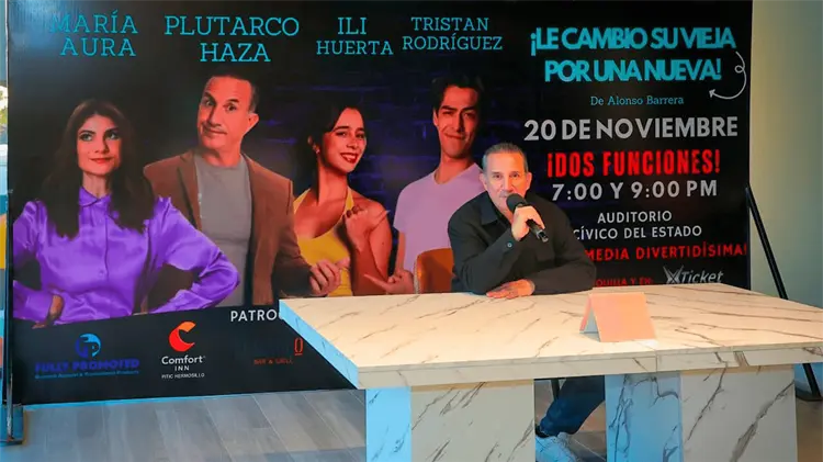 El actor Plutarco Haza invitó a ver la obra en Hermosillo. (Foto: Cristian Ruiz/EXPRESO)