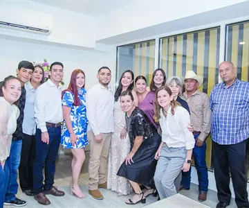 Pedida de mano: Formalizan su amor ante sus familiares