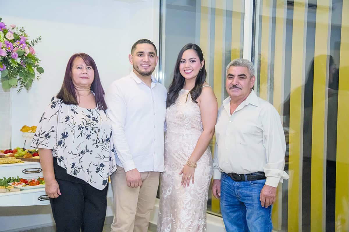 Pedida de mano: Formalizan su amor ante sus familiares