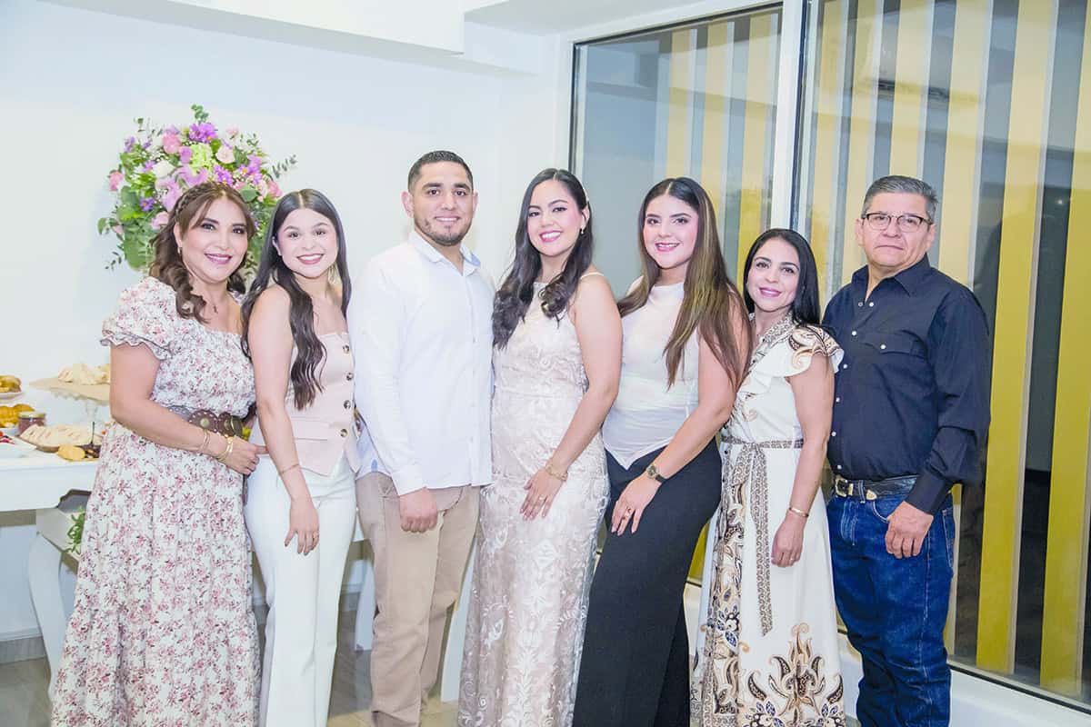 Pedida de mano: Formalizan su amor ante sus familiares