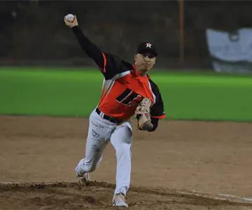 IP17 remonta a AJ3 y toma ventaja en semifinales de la Liga del Sol