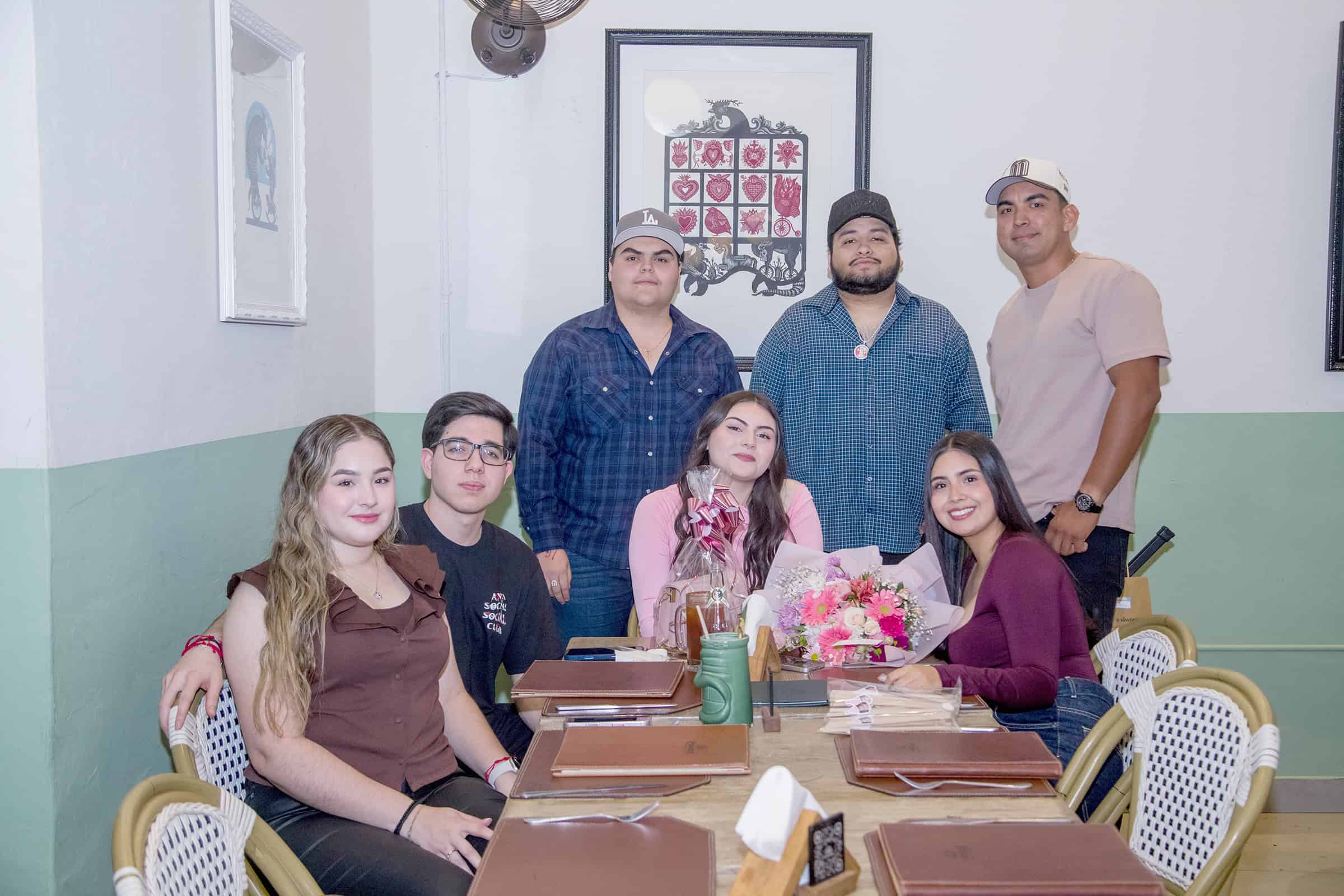 En Casona Obregón 55 celebran cumpleaños