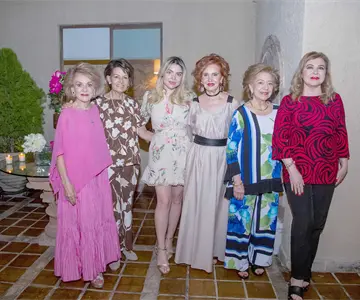 Brindan por el amor y nuevos comienzos