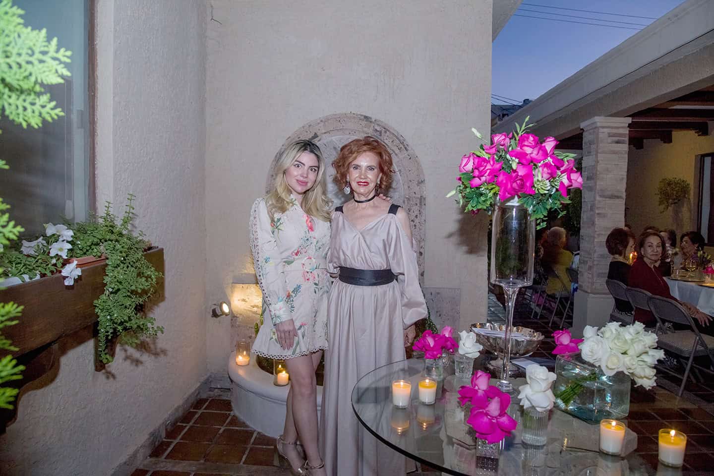 Brindan por el amor y nuevos comienzos