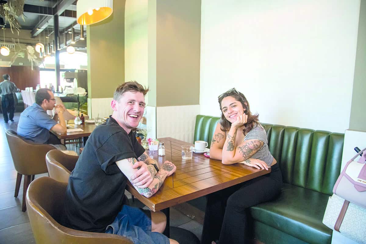 En Néctar disfrutan de la compañía mutua con mucho amor