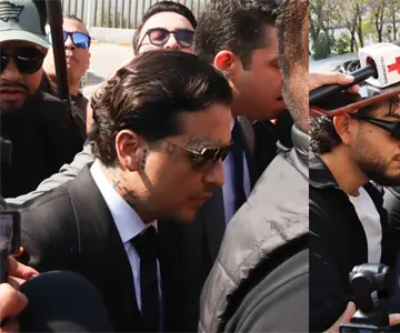 Nodal comparece en el Reclusorio Oriente por conflicto con Universal Music