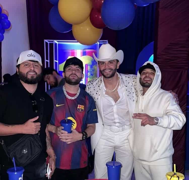 Luis R. Conríquez celebra los 11 años de su hijo en Caborca