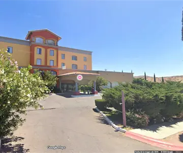 Huéspedes de Fiesta Inn Nogales intoxicados por falla en calefacción