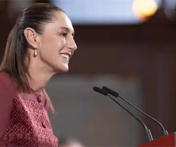 ¿Jornada de 40 horas antes de terminar 2025? Esto dijo Sheinbaum al respecto
