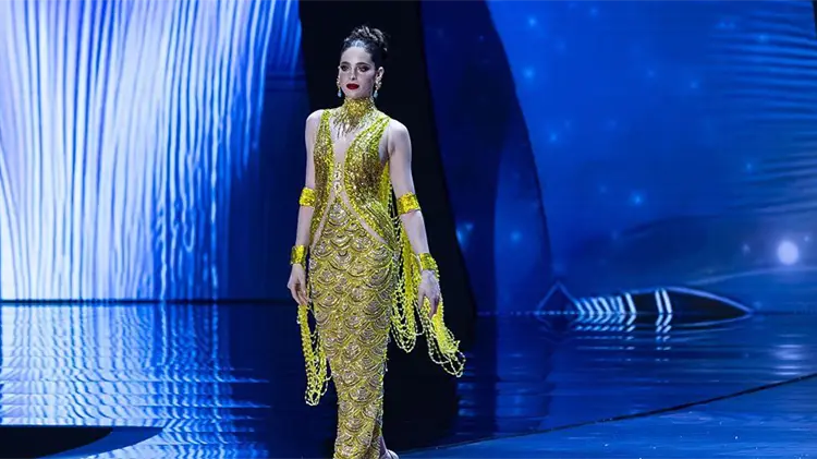 Fátima Bosch responde a mensajes de odio tras coronarse Miss Universo 2025